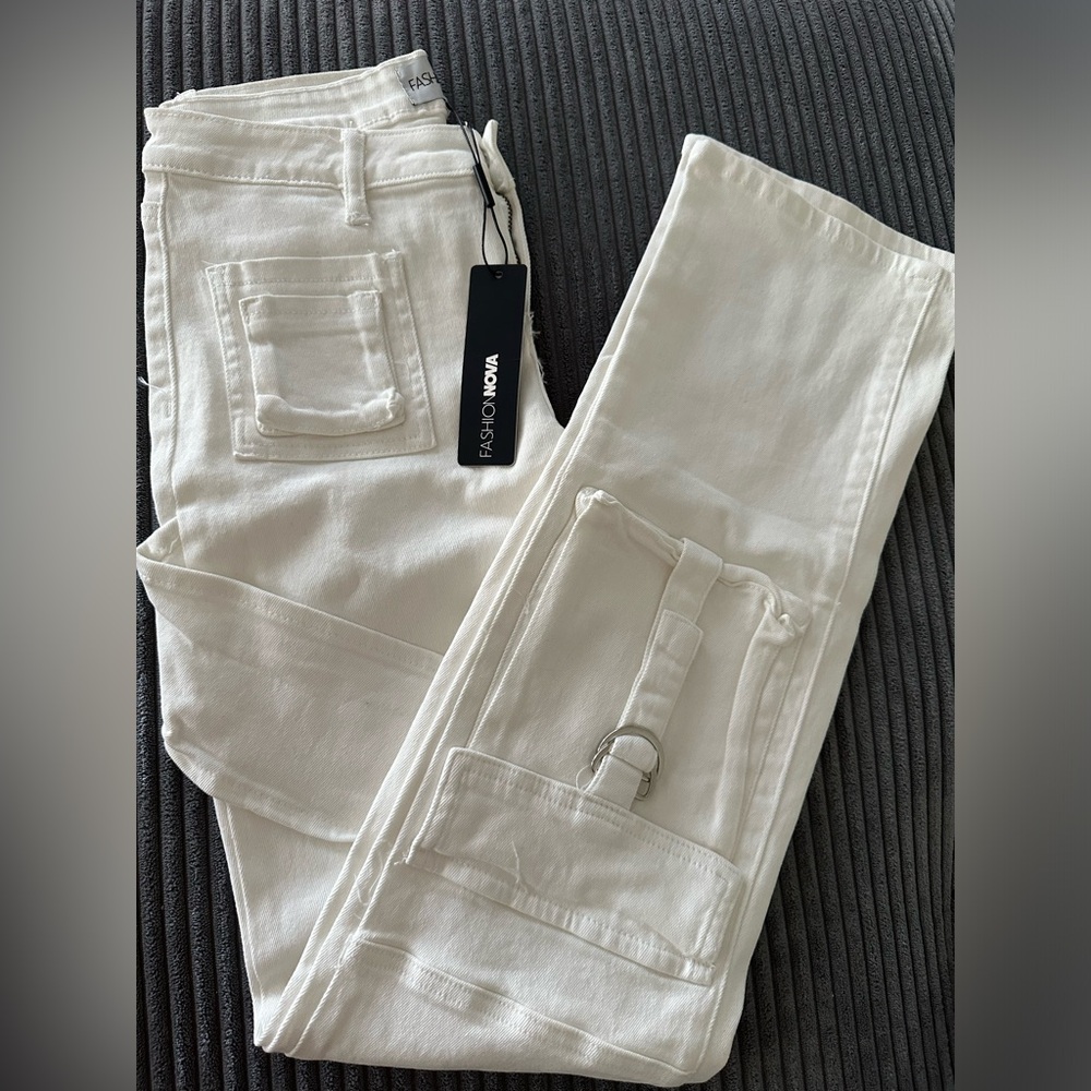 Low rise jeans